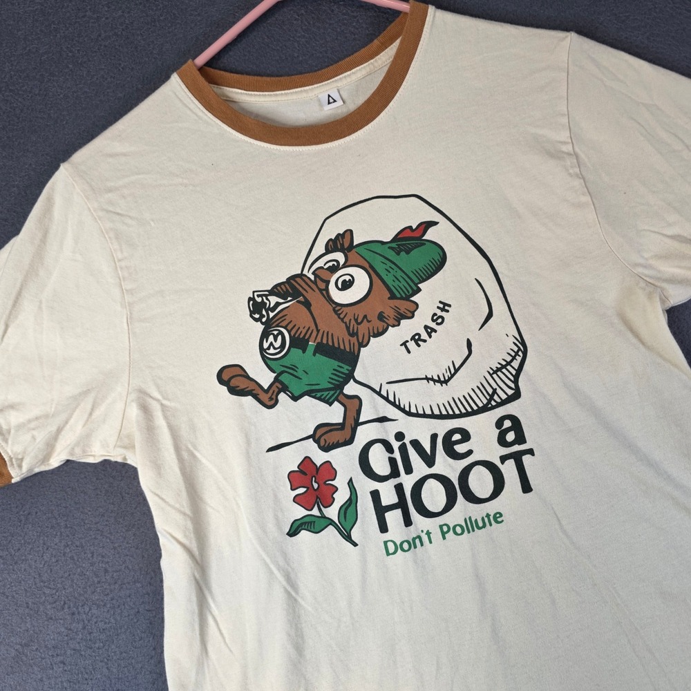 The Landmark Project Woodsy Owl T-Shirt Women Small Cream Give a Hoot Ringer
